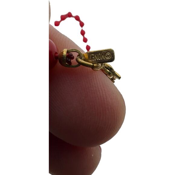 Vintage 1990s Monet Red Pearl Necklace - Classic Single Strand Beaded Choker - Picture 6 of 7